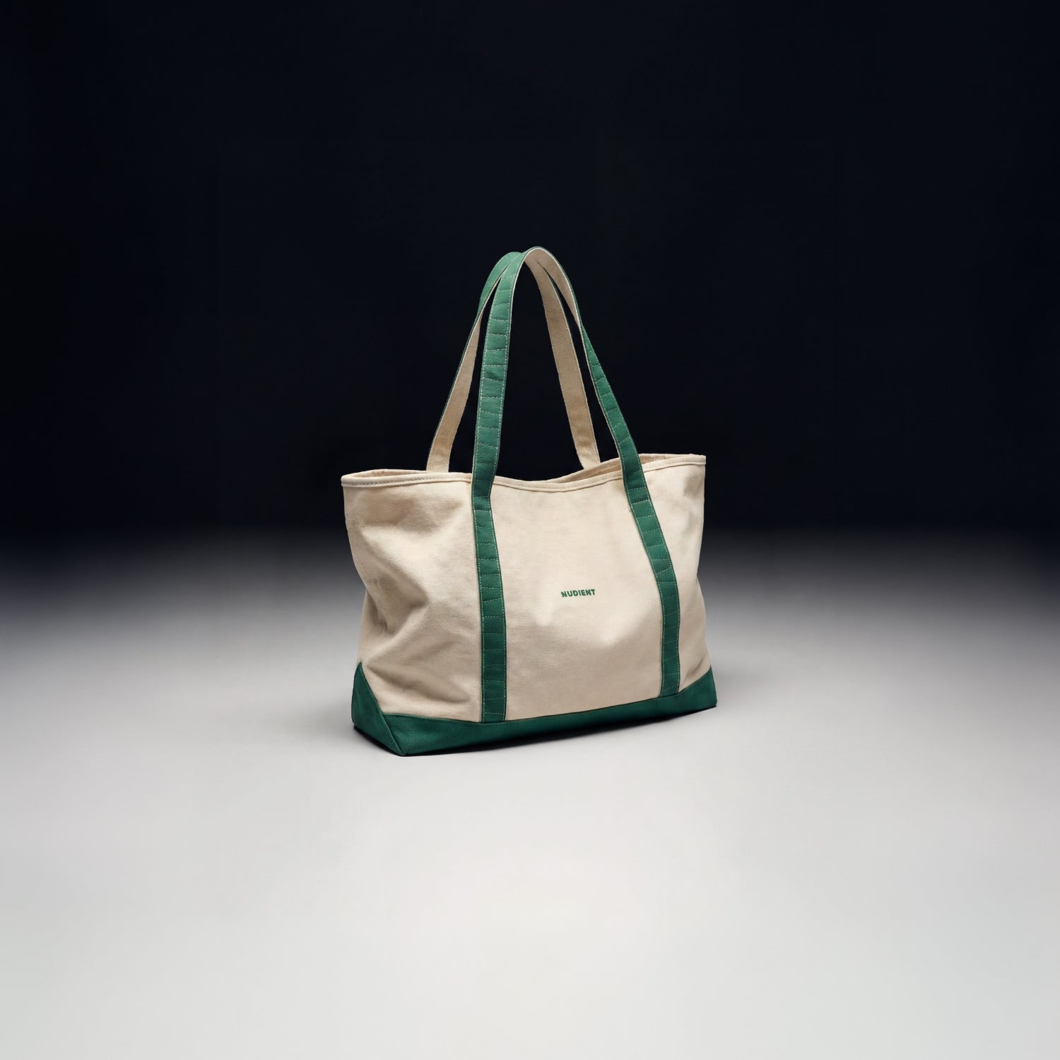 En moderne tolkning av den originale tote bag-en, omformet, foredlet.